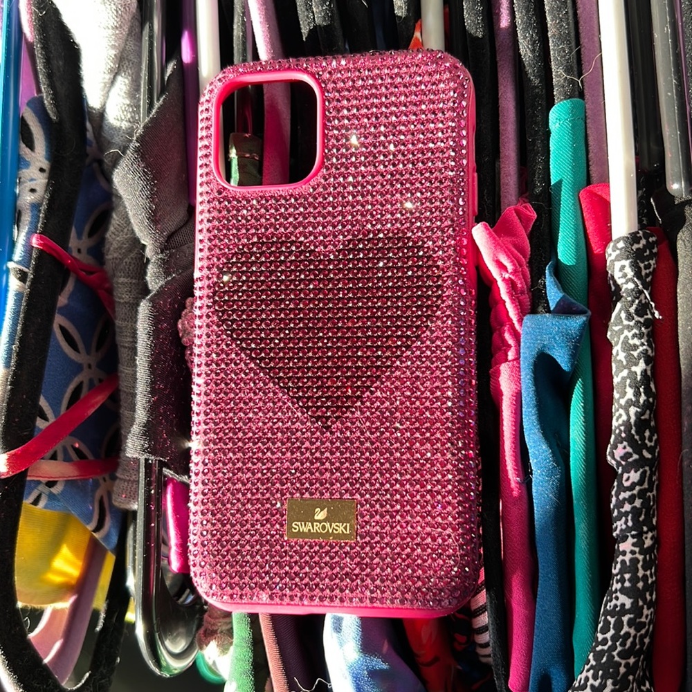 Swarovski iPhone 11 Pro Case Pink